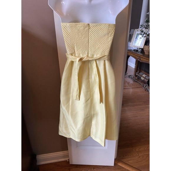 Donna Ricco Petite Yellow Sleeveless Dress 100% Silk Size 6P NWT - Picture 2 of 4
